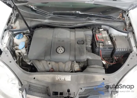 2010 Volkswagen Jetta Limited Edition from USA, damaged, VIN 3VWAX7AJ9AM092009